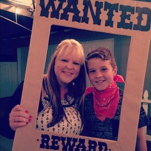 Meet your Posher, Mindi