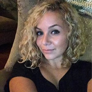 Meet your Posher, Kristyne