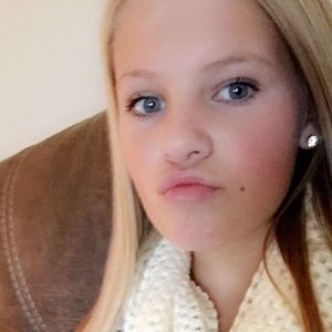 Meet your Posher, Taryn