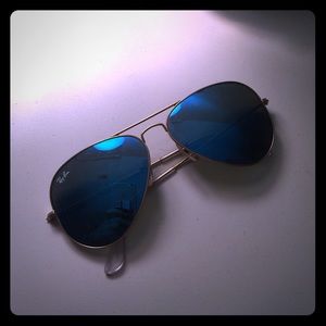 Selling Blue Aviator Ray Bans