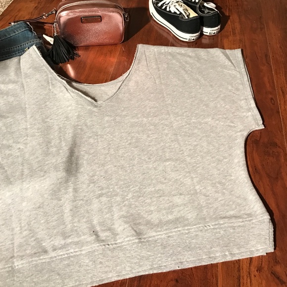 🎈SALE🎈NEW Victoria's Secret shortie sweatshirt - Picture 3 of 4