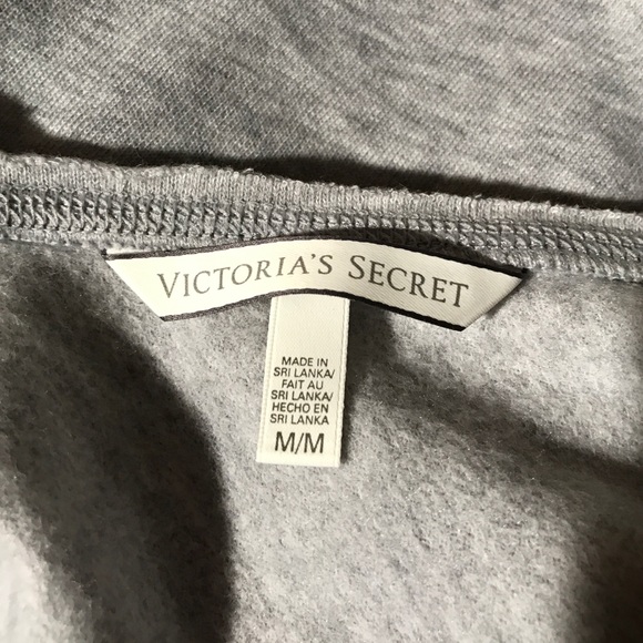 🎈SALE🎈NEW Victoria's Secret shortie sweatshirt - Picture 4 of 4