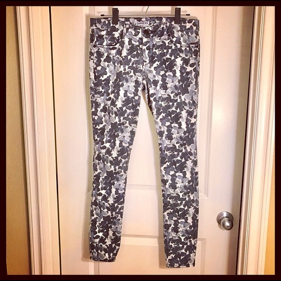 Express Skinny Ankle Jeans