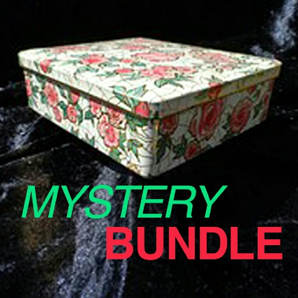 Dresses & Skirts - MYSTERY BUNDLE,  MEDIUM