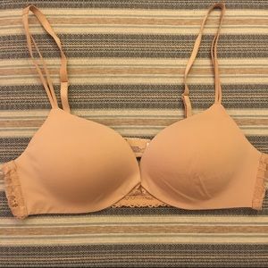 Gap Body Wireless Push-Up Bra