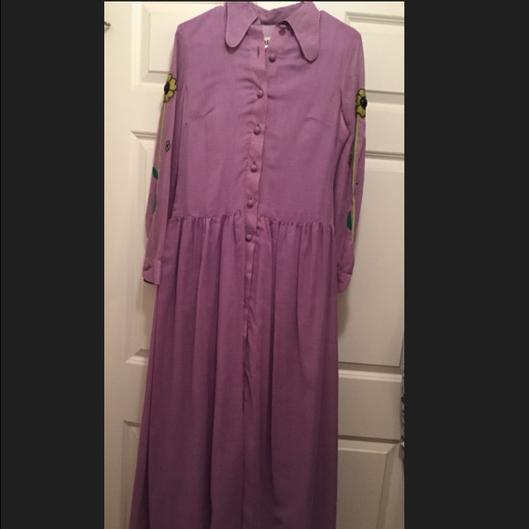 Vintage dress from Alvilette Toujours en Vogue