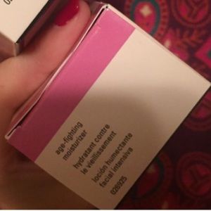 Mary Kay Moisturizer