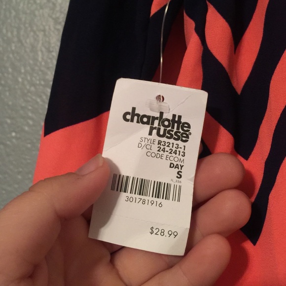 Charlotte Russe pink chevron dress! - Picture 3 of 3