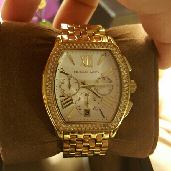 autentic michael kors watch