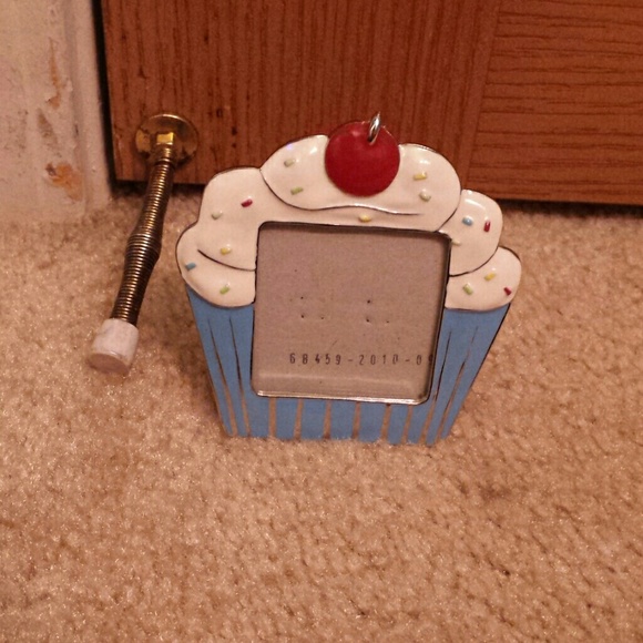 Cupcake picture frame