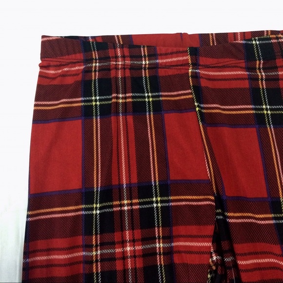 Plaid Leggings🌟ONLY 1 SMALL LEFT🌟 No RESTOCK🌟 - Picture 4 of 4