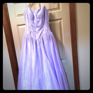 Jasz Couture gown designed by Adagio Bella