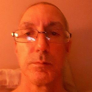 Meet your Posher, Rene