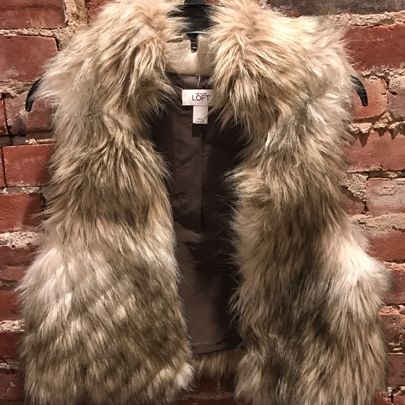 Ann Taylor Loft Faux Fur Vest
