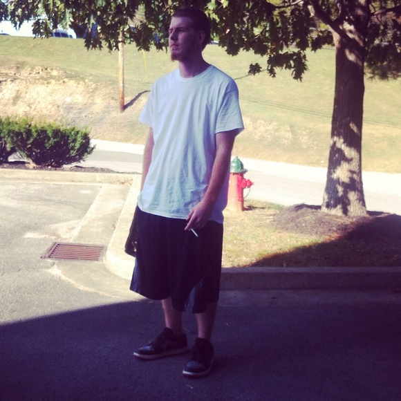 Meet your Posher, Dylan - Picture 1 of 1