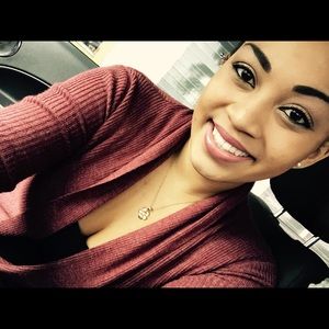 Meet your Posher, Daysha