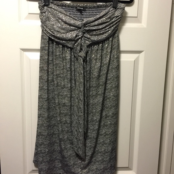 Express Cute, fun strapless cocktail dress