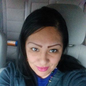 Meet your Posher, Rena