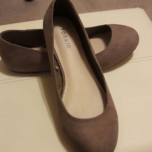 Brand new! Torrid round toe ballet flats.