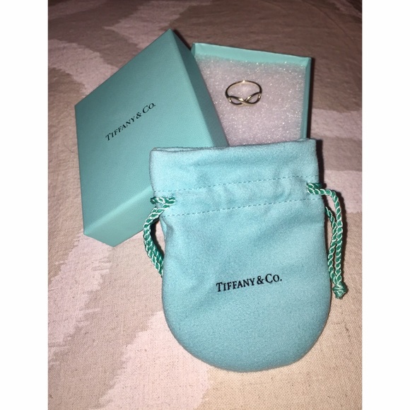 Tiffany & Co. Infinity Ring