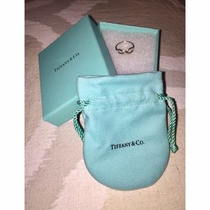 Tiffany & Co. Infinity Ring