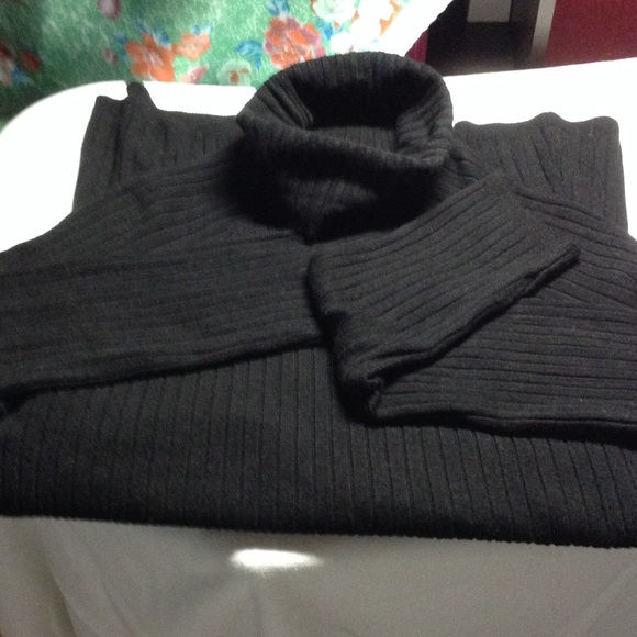 INC International Concepts Sweater