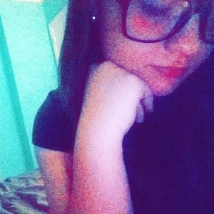 Meet your Posher, Kylee