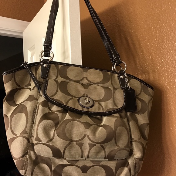 Coach Purse & Wallet