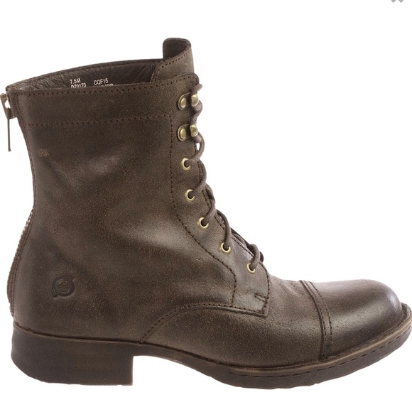 Born Shoes - NWT Born Kelisa Lace Up Boots