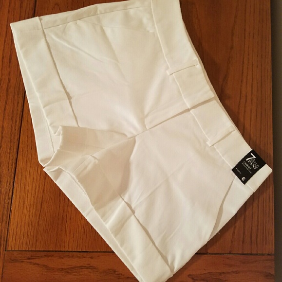 NY&C white suit shorts