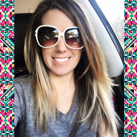 Welcome to my closet jujus_fashion 🤩🌟💛 - Picture 4 of 7