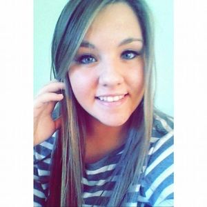 Meet your Posher, Desaree