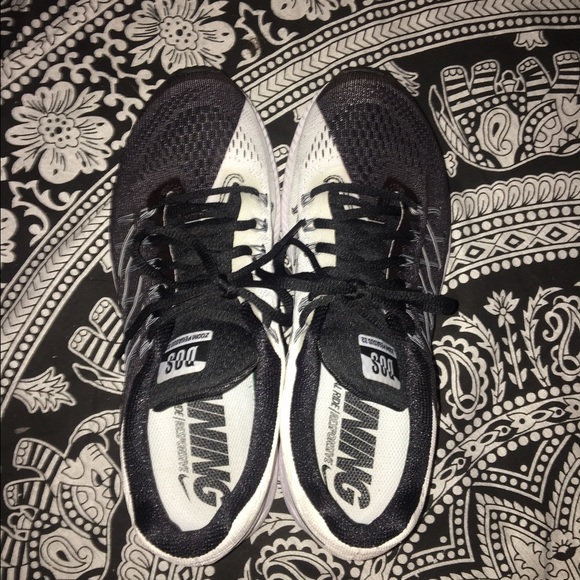Nike Dos Black/White Limited Edition