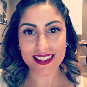Meet your Posher, Sandra