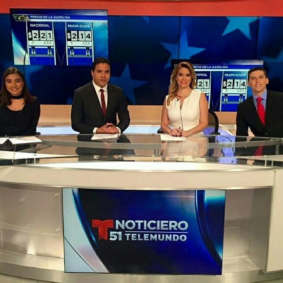 Atid clothing choker top - Picture 3 of 3