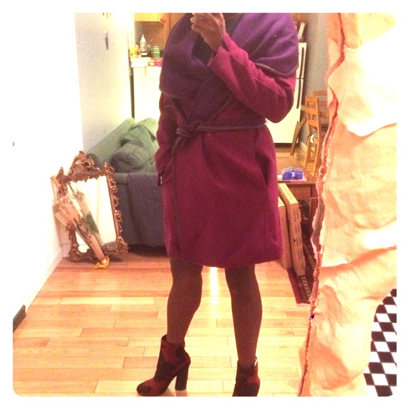 Vince. Robe Coat - Picture 1 of 2