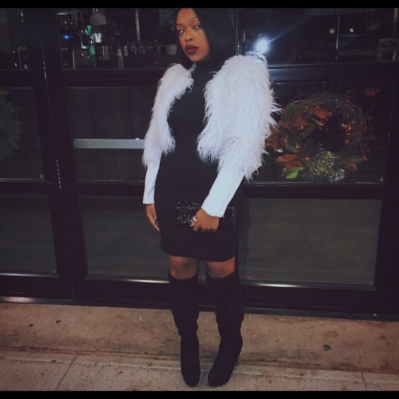 Faux fur crop jacket
