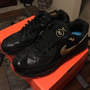 Nike N7 red and black shoes