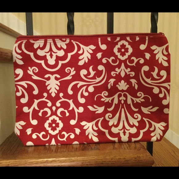 Red Parisian Pop Zipper Pouch