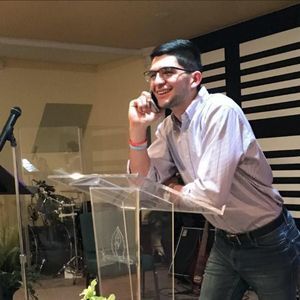 Meet your Posher, Johnnie