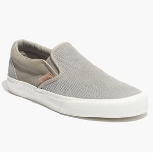 vans® slip-on sneakers in textured suede (sz 6)