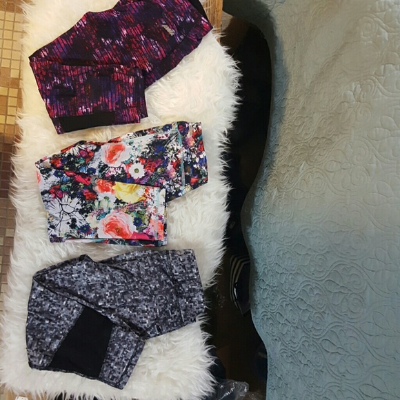 Lot of 3, size small, 4-6 Capri workout pants