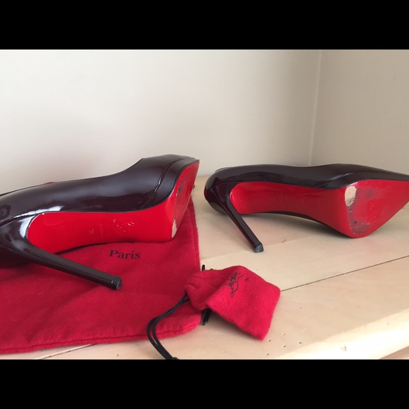 ~~~SOLD~~~Christian Louboutin Stilletos - Picture 6 of 8
