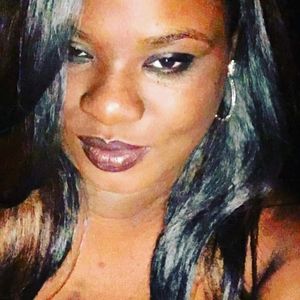 Meet your Posher, Rochelle