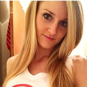 Meet your Posher, Lindsey