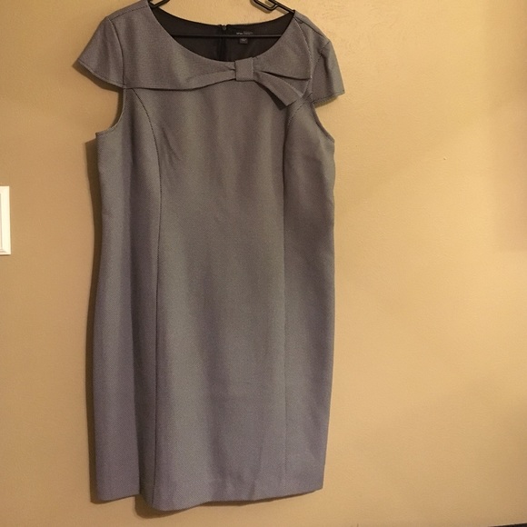 Voir Voir gray dress size 16.