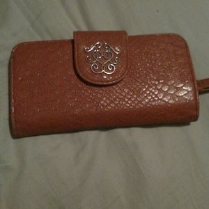Jessica Simpson wallet
