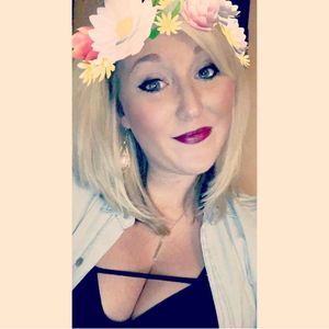 Meet your Posher, Tiffany