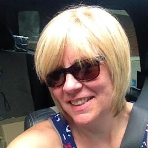 Meet your Posher, Deborah