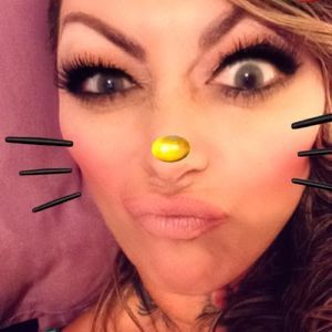 Meet your Posher, Dawna